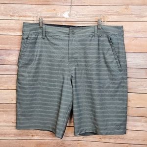 Hang Ten Men's Stretch Hybrid Walk Short, Size 38